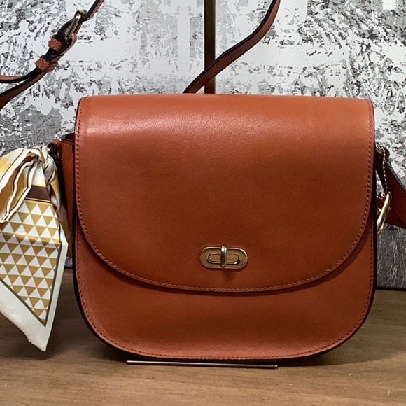 Brown Leather Camera Bag with insert. - Picture 1 of 14